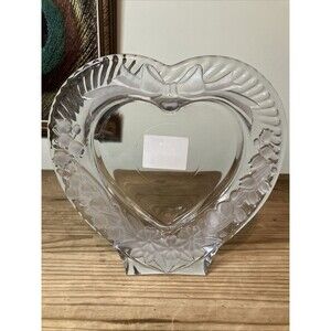 Studio Nova Amour Lead Crystal Heart Photo Frame Frosted Lily Of The Valley Bow